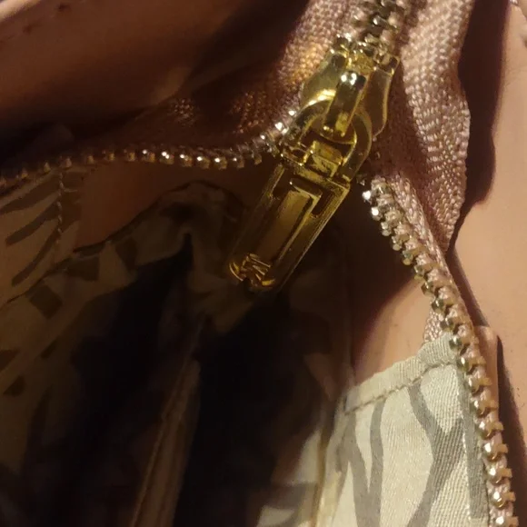 Michael Kors Brown Jet Setter Unique Tote Metallic Brown Bag - Picture 12 of 16